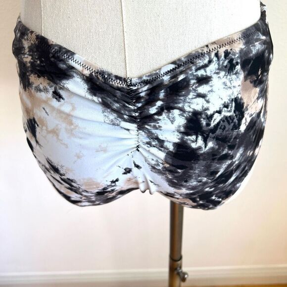 Bar III Women's Draped Monokini One-Piece Swimsuit Size Small - Picture 6 of 13